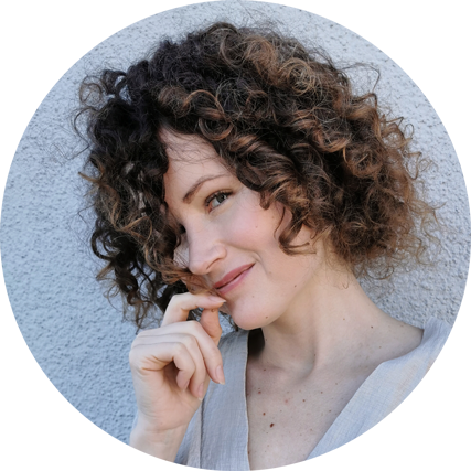 Оксана Єфремова